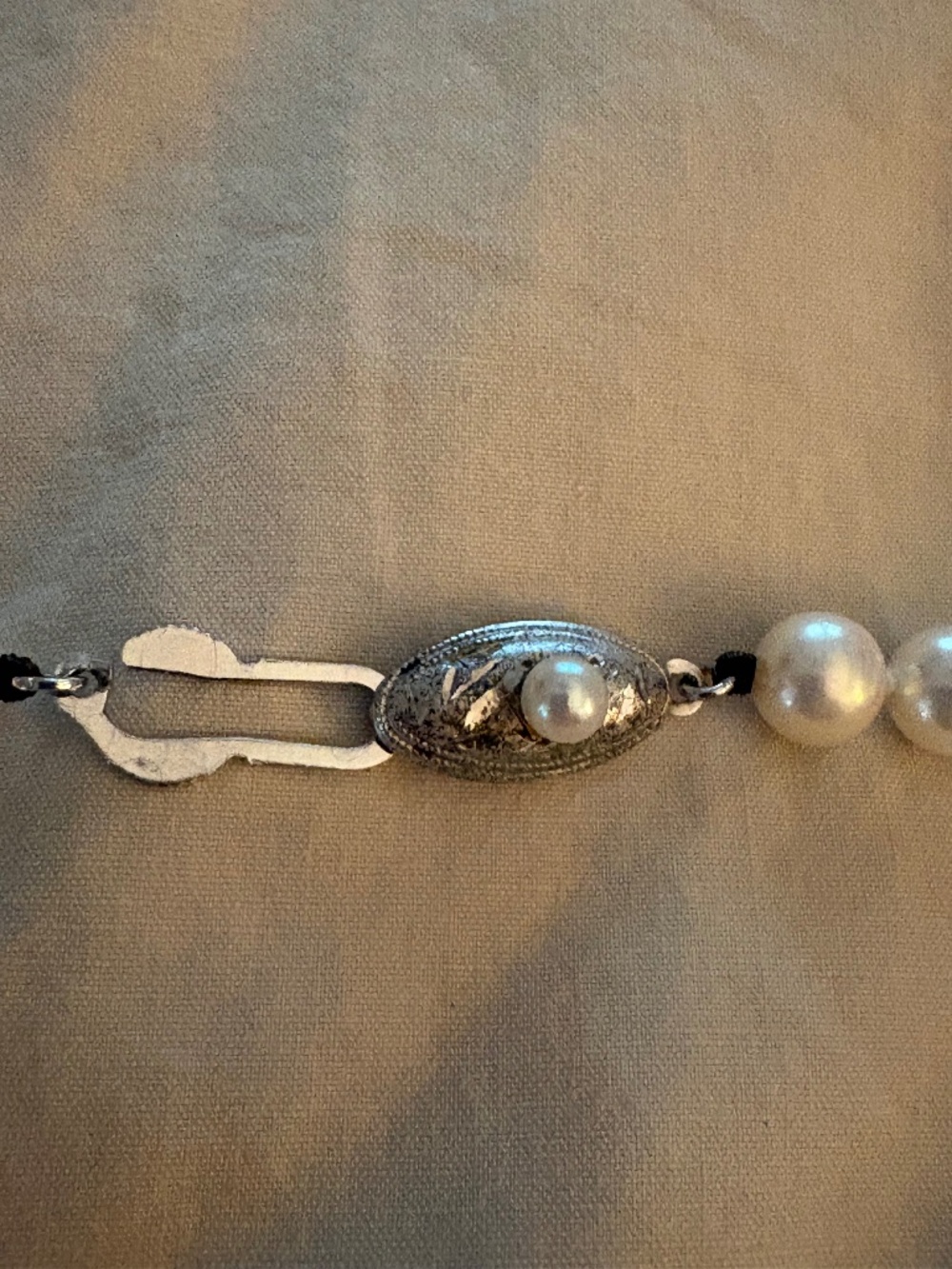 Vintage Mayuyama & Co Tokyo Nikkatsu Arcade Cultured Pearl Necklace Silver Clasp - Picture 6 of 13